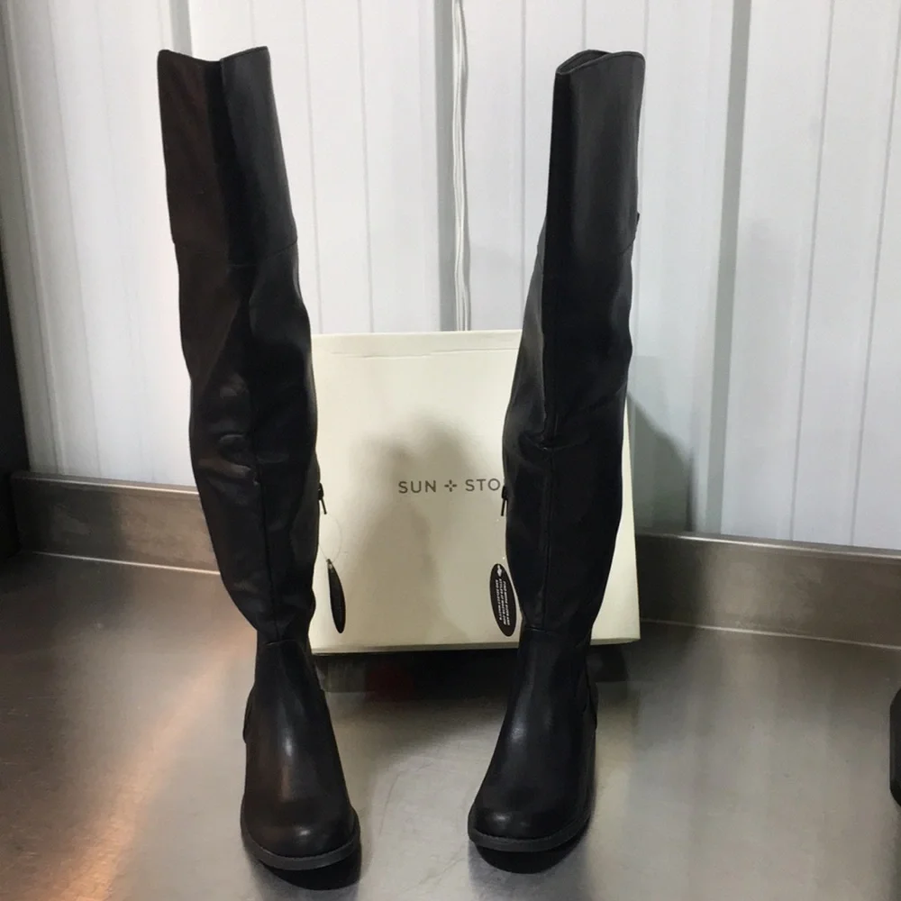 New WB Woman’s Sun + Stone Black Over-the-Knee Riding Boots